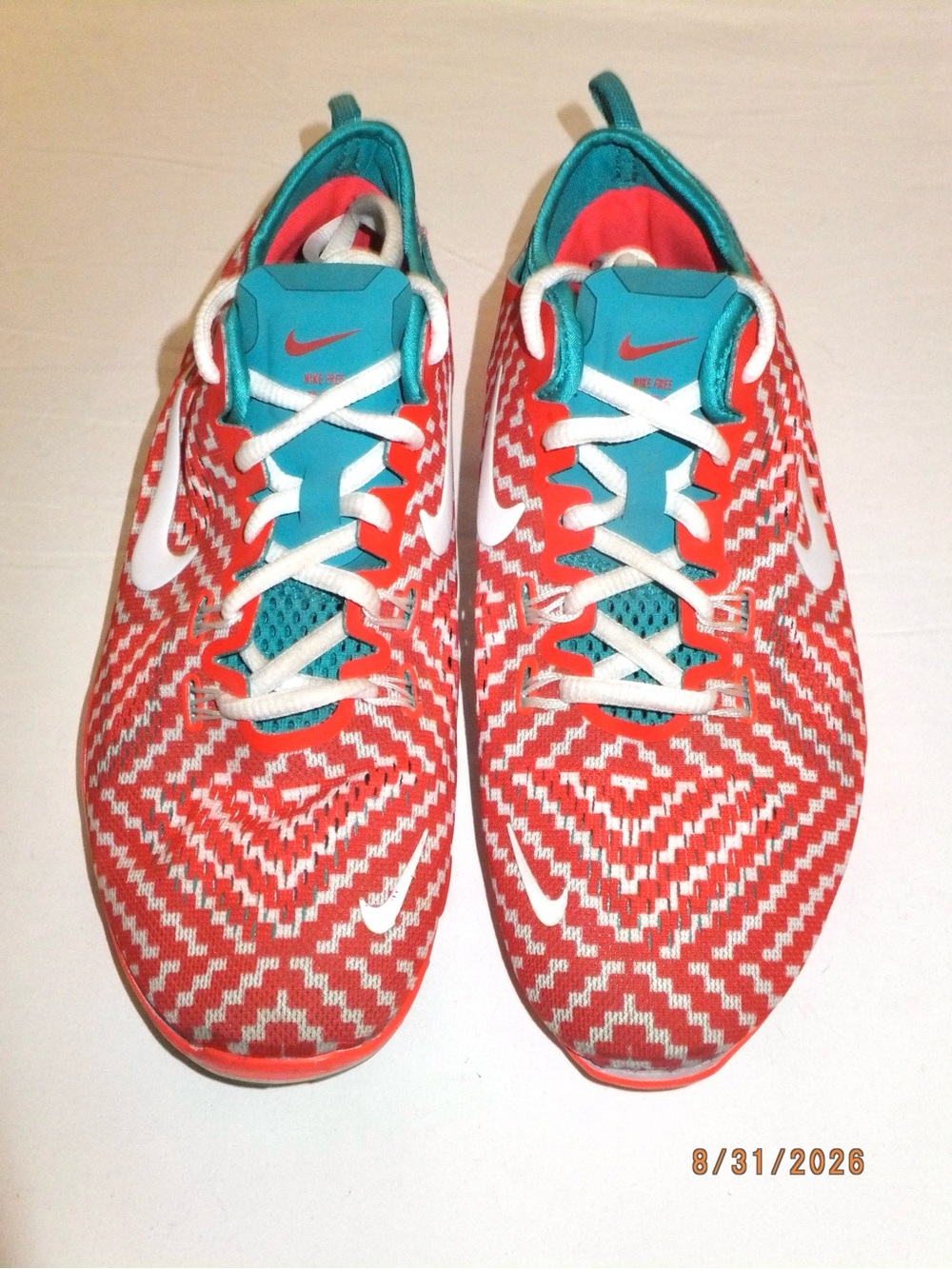 Nike Free Fit Women’s Red and Teal  Running Shoes 7.5